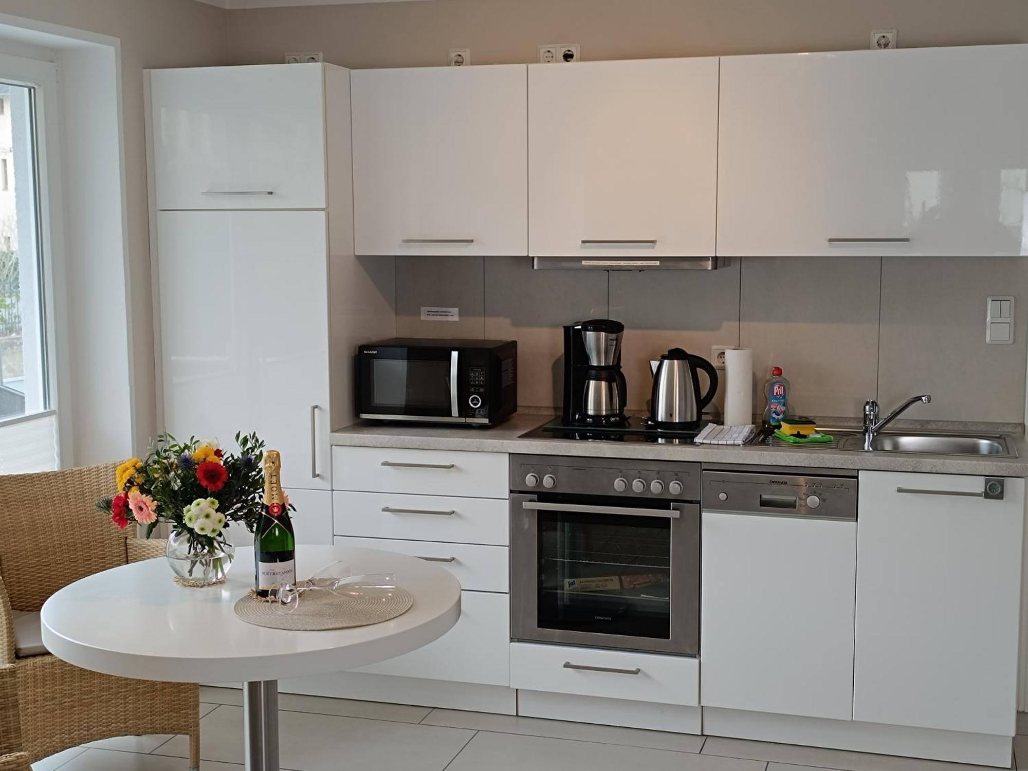Haus Nemo - Appartement 5, Gemuetliches Appartement Mit Strandkorb, Strandnah 50 M Heringsdorf  Extérieur photo